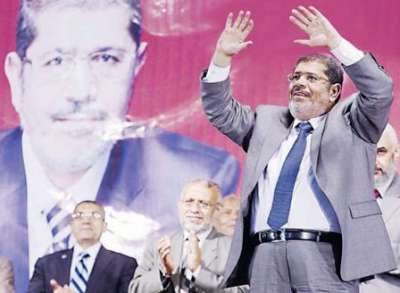رويترز : الرئاسية تؤكد فوز مرسي