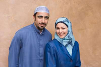 فتوى:تقبيل الزوج لزوجته في رمضان