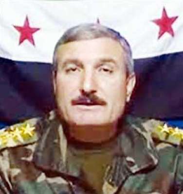 الأسعد يفتح النار على قادة "الجيش الوطني السوري":فوجئت بأسرى النظام لدينا اصبحوا في القيادة الجديدة