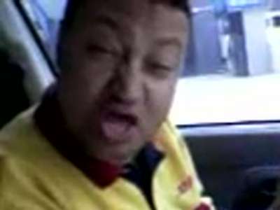 سائق مصري يقلد حسني مبارك