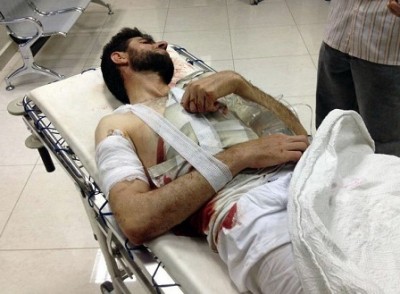 نقل جريح سوري الى مستشفى في اسرائيل بعد قيام جنود إسرائيليين بمعالجته