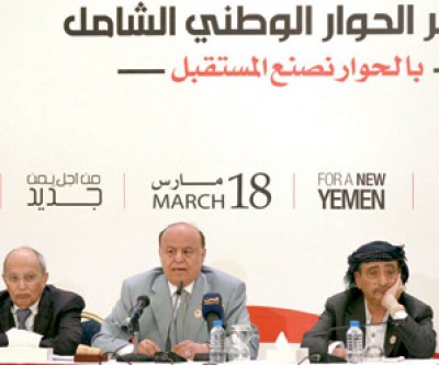 الرئيس اليمني يحذر من حرب أهلية