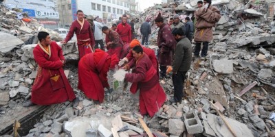 بالفيديو والصور: ارتفاع حصيلة ضحايا زلزال مقاطعة سيتشوان الصينية إلى 156 قتيلا ونحو 6000 جريح