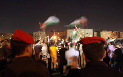 الأردن: منع مواطنين من اقتحام سفارة الإحتلال