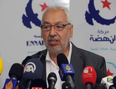 بعد ذبحهم شرطيا في تونس بالسيف .. الغنوشي محذرا " السلفيين" : ستحاورون الجيش والأمن إذا واصلتم العنف