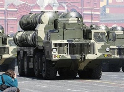 خارجية روسيا: سنزود سوريا بصواريخ S-300