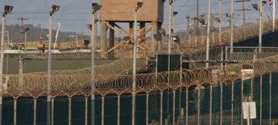 معتقلو غوانتانامو يدخلون اليوم المئة في اضرابهم عن الطعام