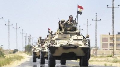 مصادر: "السيسى"يضغط على "مرسى"لتوجيه ضربة "استباقية" للجهاديين فى سيناء