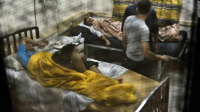 مصادمات طلابية بعد "تسمم" العشرات بجامعة الزقازيق في مصر بعد سلسلة حوداث تسمم