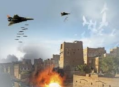 قائد الدفاع الجوي اليمني: الغارات الجوية الأميركية تتم دون علمنا!