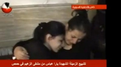 بالفيديو .. تشييع جثمان المذيعة السورية "يارا عباس"