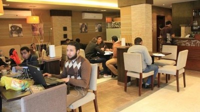"دماغ كابتشينو".. أول مقهى إسلامي يفتتح في مصر