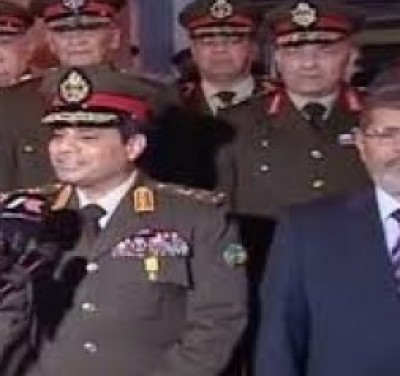خفايا اجتماع مرسي والسيسي ورئيس المخابرات المصرية لبحث خيارات الرد على اثيوبيا