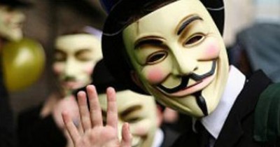 اختراق حساب مؤيدى "أنونيموس" على تويتر