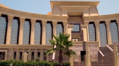 المحكمة الدستورية العليا يقضي بعدم دستورية مجلس الشورى المصري