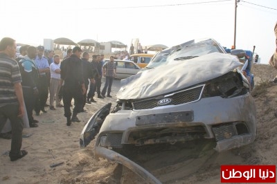 شاهد بالصور... حادث سير بخانيونس جنوب قطاع غزة