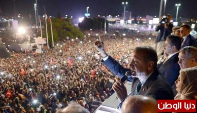 اردوغان في خطابه : أنا خادم لكل الشعب التركي واحذركم من "لوبي الفؤائد"