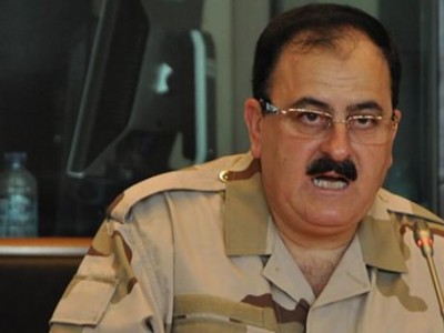 إدريس يطالب المجتمع الدولي باجراء ضد مقاتلي حزب الله