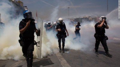 بالصور ... يوم أسود في تاريخ تركيا