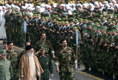 صحيفة: ايران تقرر ارسال 4000 جندي لمساندة نظام بشار الاسد