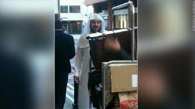 صورة :العريفي ينتقل "للتصييف" بلندن بعد دعواته للجهاد بسوريا
