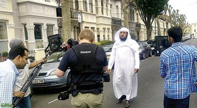 بعد الانتقادات الحادة له بسبب سفره إلى لندن بعد دعوة للجهاد في سورية .. العريفي يصور برنامجا رمضانيا لـ«اقرأ» من لندن