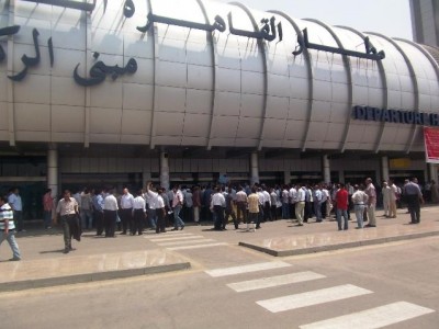 الاناضول: إقبال متزايد على رحلات مغادرة مصر قبل "30 يونيو"