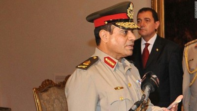قائد الجيش في مصر يؤكد حياده والرئاسة تنفي القيام بترقيته