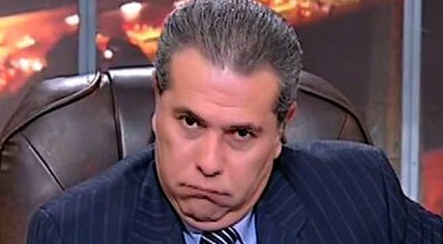 ضبط وإحضار توفيق عكاشة لنشره أخبار كاذبة