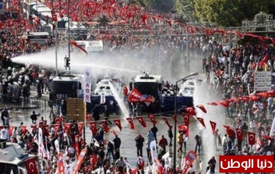 مظاهرات الليلة في اسطنبول ضد حكومة اردوغان وقمع الشرطة للمحتجين