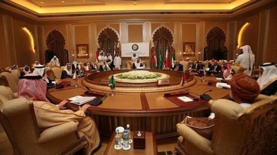 وزراء خارجية دول الخليج : تدخل حزب الله في سوريا يعرقل "جنيف 2" ويعكس توتر مذهبي في لبنان والعراق
