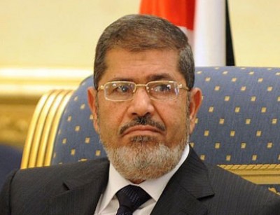 صحيفة سويسرية: مرسي نسي وعوده سريعا بمجرد جلوسه على كرسي الحكم