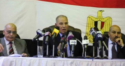 الزند : النائب العام "الإخواني" في طريقه للهروب عبر مطار القاهرة