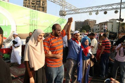 الاخوان : الجيش يستعد لاقتحام ميدان رابعة عدوية والجيش ينفي