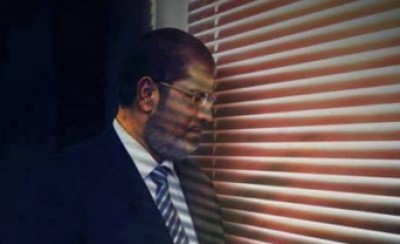 صحيفة مقرّبة من حماس تنفرد برسالة من الرئيس السابق "محمد مرسي" لأنصاره