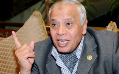 خبير مصري : التحقيق مع المعزول "محمد مرسي" بدأ
