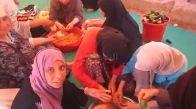 بالفيديو: يوميات معتصمي "رابعة".. أماكن تدريب، إفطارات مجانية، والاعتصام أصبح أشبه بمدينة افتراضية