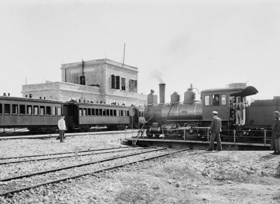 محطة قطارات القدس بداية القرن الماضي