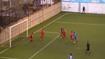 بالفيديو .. لاعب فلسطيني يسجل هدفاً بمهارة عالية جداً