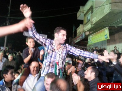 شاهد بالصور: احتفل بدون والديه.. الاسير المحرر "جندية" من قفص الاعتقال الاسرائيلي إلي قفص الزوجية "الغزّي"