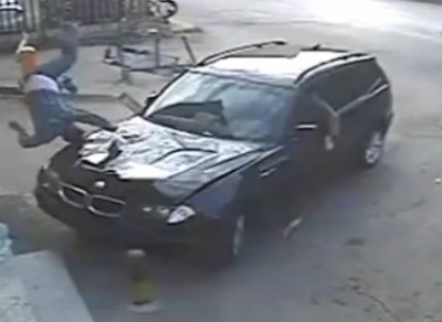 بالفيديو: حادث سير مصور من 5 كاميرات لسائق إيراني والضحيه سوري