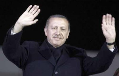 أنباء عن هروب نجل أردوغان خارج تركيا على إثر إعلان قائمة أسماء متورطة في قضايا فساد ورشاوي