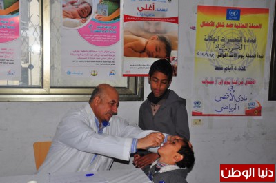 بدء المرحلة الثانية من حملة التطعيم ضد شلل الأطفال فى نادى الأقصى الرياضي بغزة