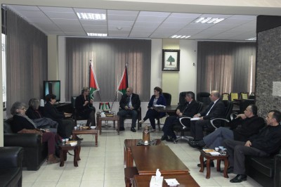 محافظ طوباس يستقبل وفد اكاديمي من جامعة تولوز الفرنسية