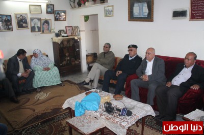 زيارة تضامنية لمنزل الأسير الشاويش