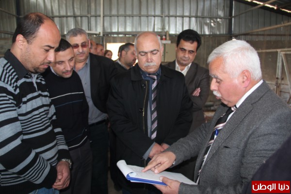 العميدالخندقجي يتفقد مشاريع المركز الفلسطيني للتنمية الاقتصادية والاجتماعية في محافظة طوباس