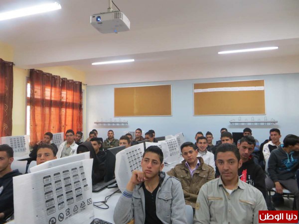 مديرية التربية والتعليم في طوباس تنظم المعرض المهني الثاني للتعليم الجامعي