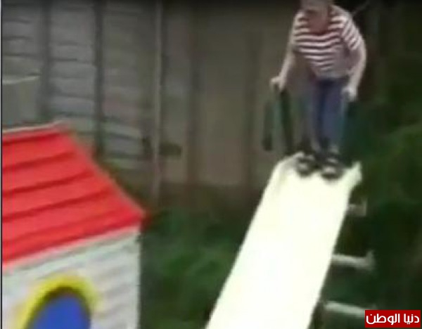 حادث مؤلم لطفل أثناء اللعب