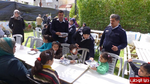 الشرطة تحيي يوم الطفل الفلسطيني مع أطفال دار الأيتام لرعاية وإيواء الأيتام في قلقيليه