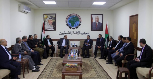 وزير الشباب بغزة يناقش مع رجال الاعمال التعاون المشترك